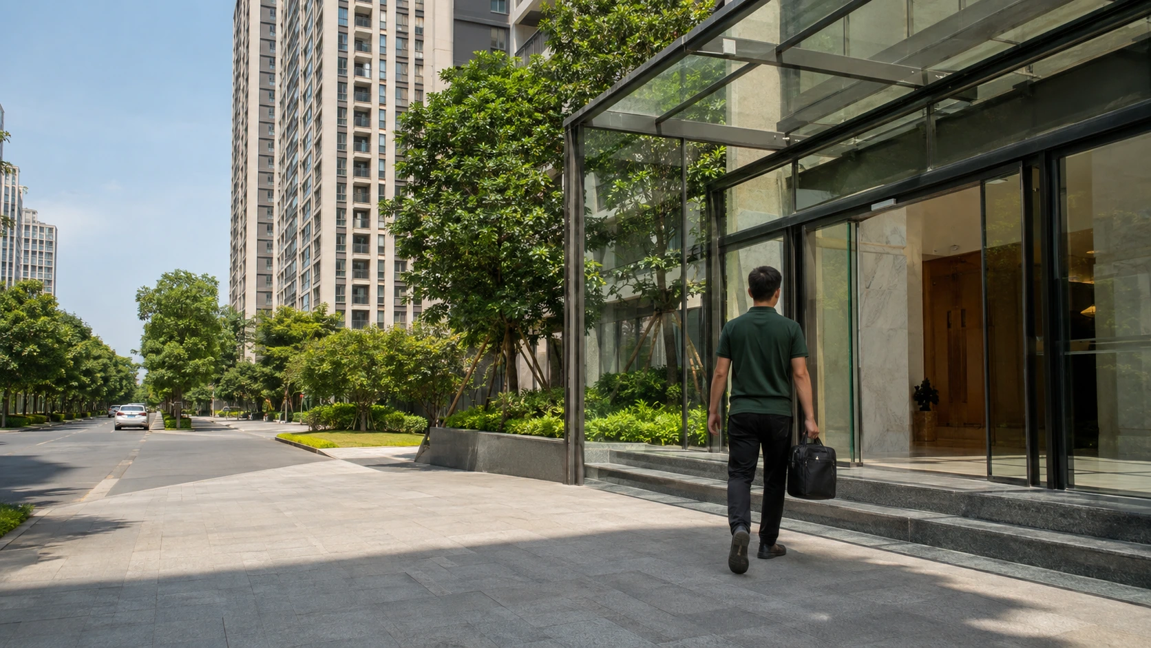 Thợ sửa điện nước tại Nam Từ Liêm đang kiểm tra hệ thống